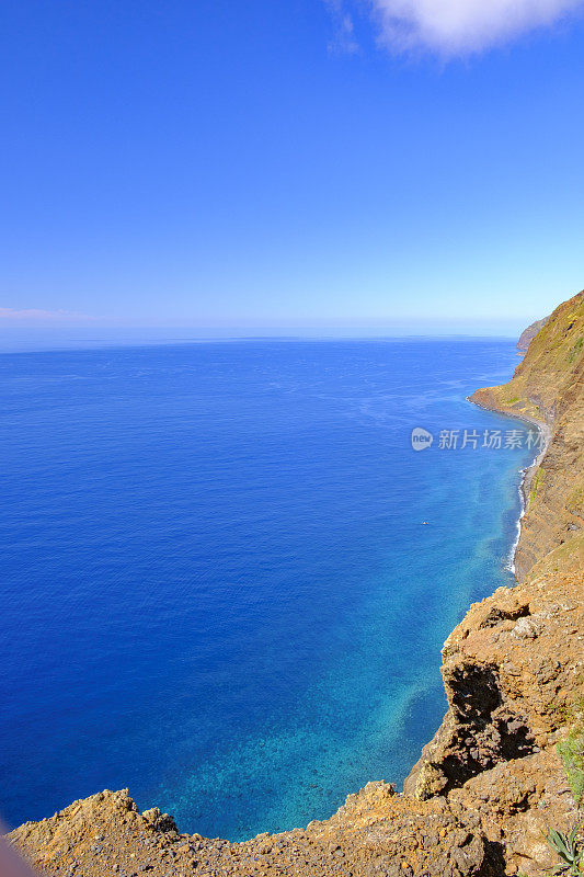 马德拉岛西海岸的Ponta do Pargo灯塔